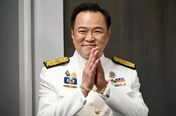 查询配资平台 叫中国名字，娶网红老板，新总理是他？
